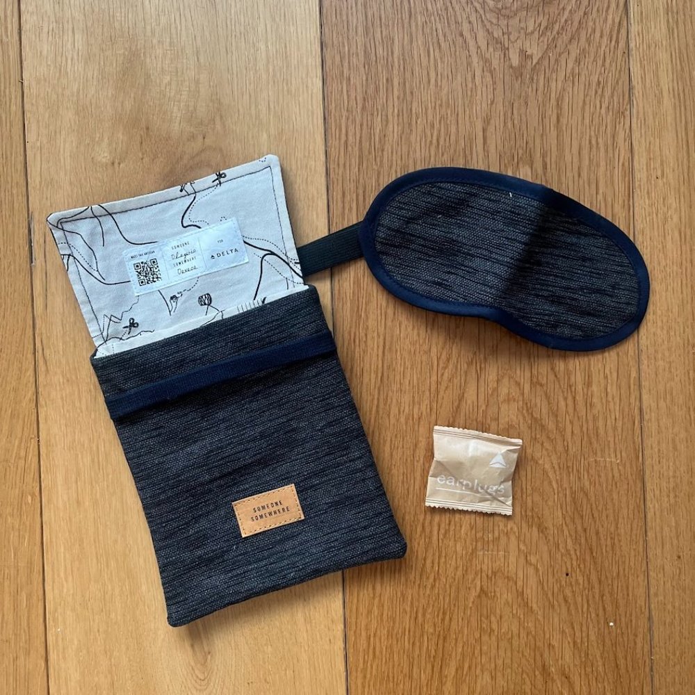 SOMEONE SOMEWHERE Artisan-Made In-Flight Kit for Delta NWOT